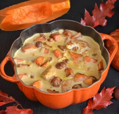 Dinde Crémeuse au Potiron et Marrons, plat savoureux et réconfortant